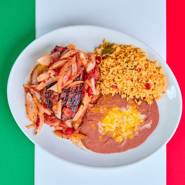 Steak a La Mexicana.